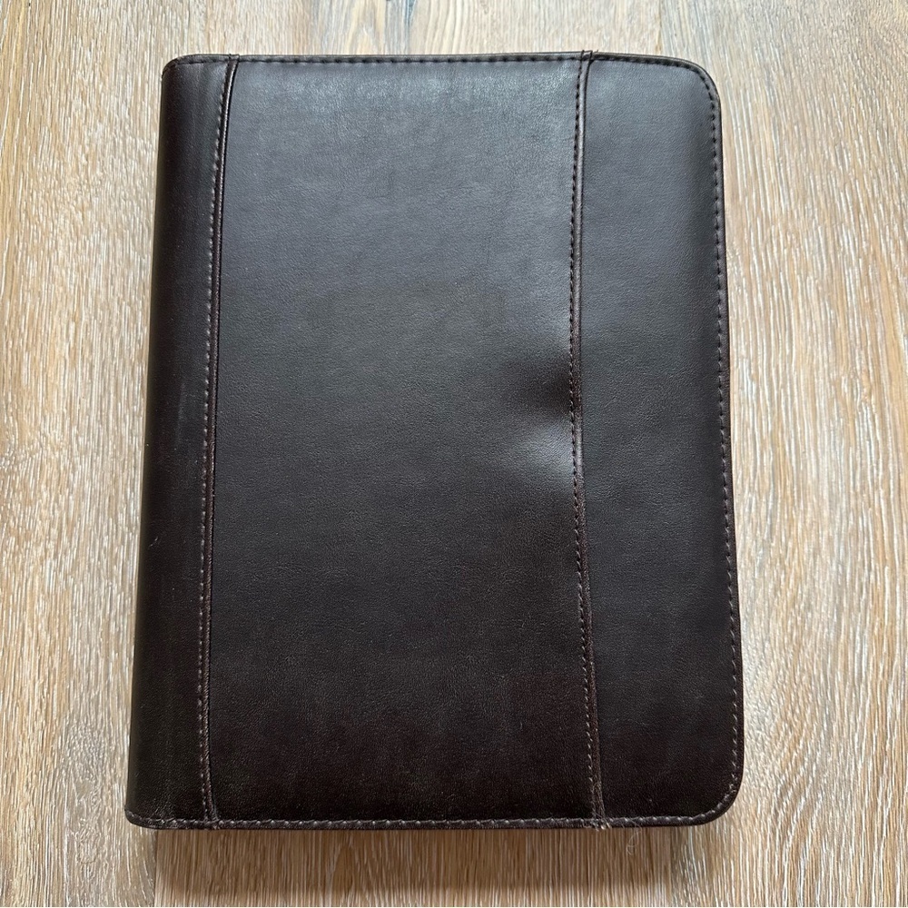 Vintage 90's Planner Case with Zipper 3 Ring Bound Chocolate Brown - 10.5" x 8" - Picture 3 of 6